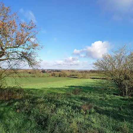 Grand Lieu : Maisonnette Au Calme Avec Jardin בית נופש Saint-Lumine-de-Coutais